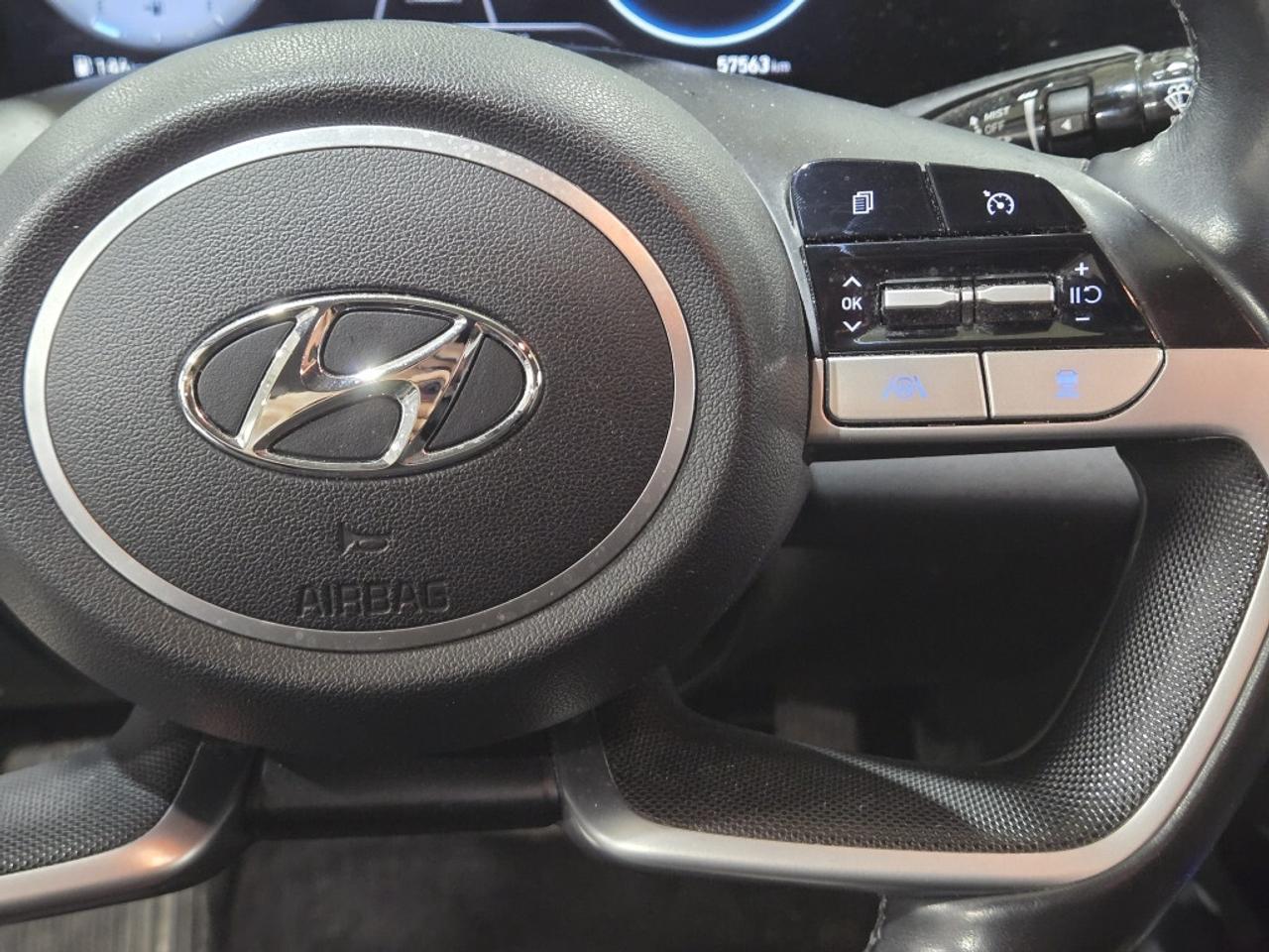 2022 Hyundai Elantra Ultimate Tech IVT No Accident Leather & Sunroof Re Photo