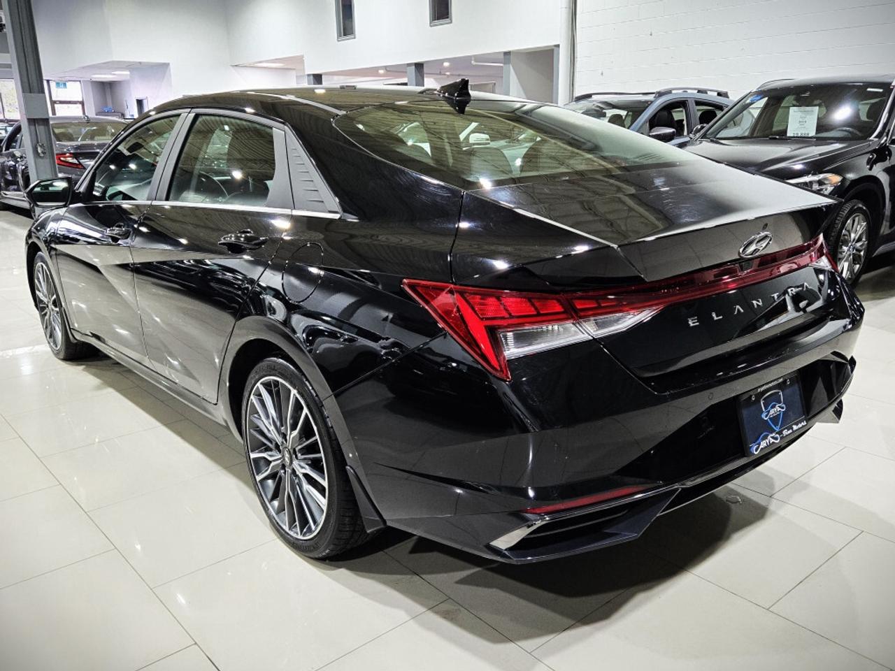 2022 Hyundai Elantra Ultimate Tech IVT No Accident Leather & Sunroof Re Photo4