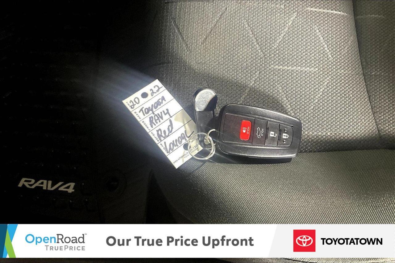 2022 Toyota RAV4 Hybrid XLE! CERTIFIED PRE OWNED! ACCIDENT FREE! ELIGIBLE Photo