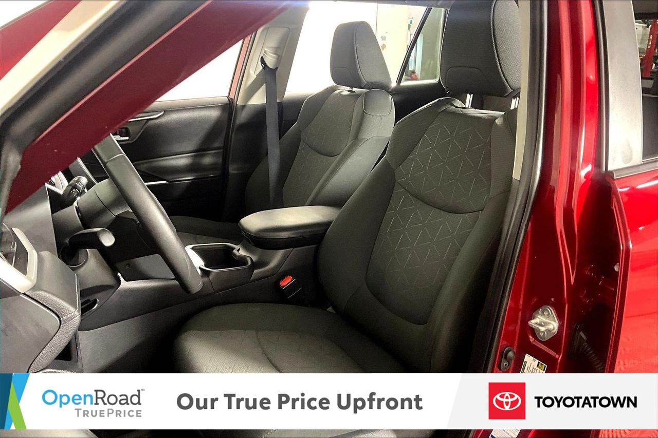 2022 Toyota RAV4 Hybrid XLE! CERTIFIED PRE OWNED! ACCIDENT FREE! ELIGIBLE Photo