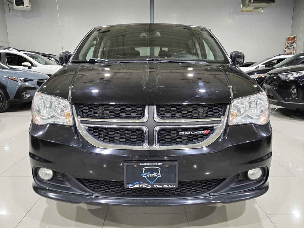 2019 Dodge Grand Caravan SXT Premium Plus NAVIGATION & BACKUP CAMERA NO Acc Photo2