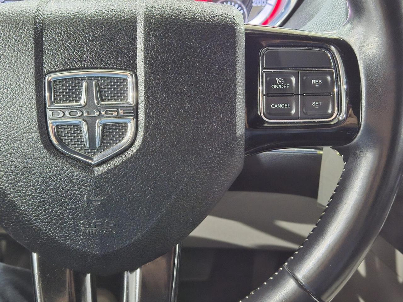 2019 Dodge Grand Caravan SXT Premium Plus NAVIGATION & BACKUP CAMERA NO Acc Photo