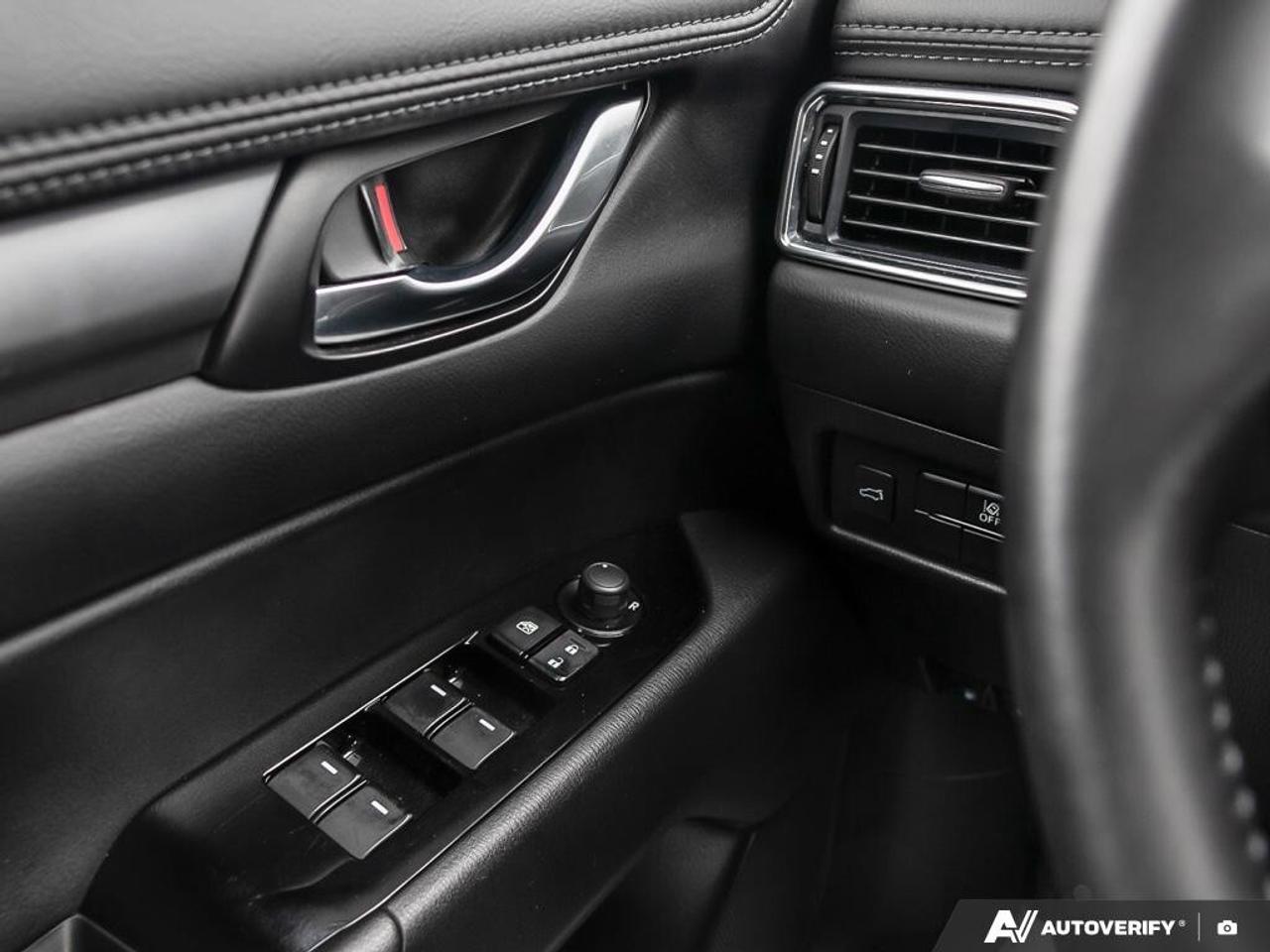 2025 Mazda CX-5 No Accidents Photo