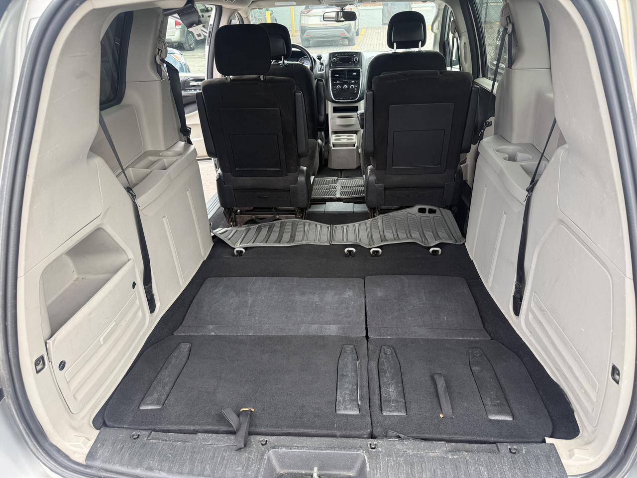 2012 Dodge Grand Caravan *** 3 YEAR WARRANTY INCLUDED *** Photo