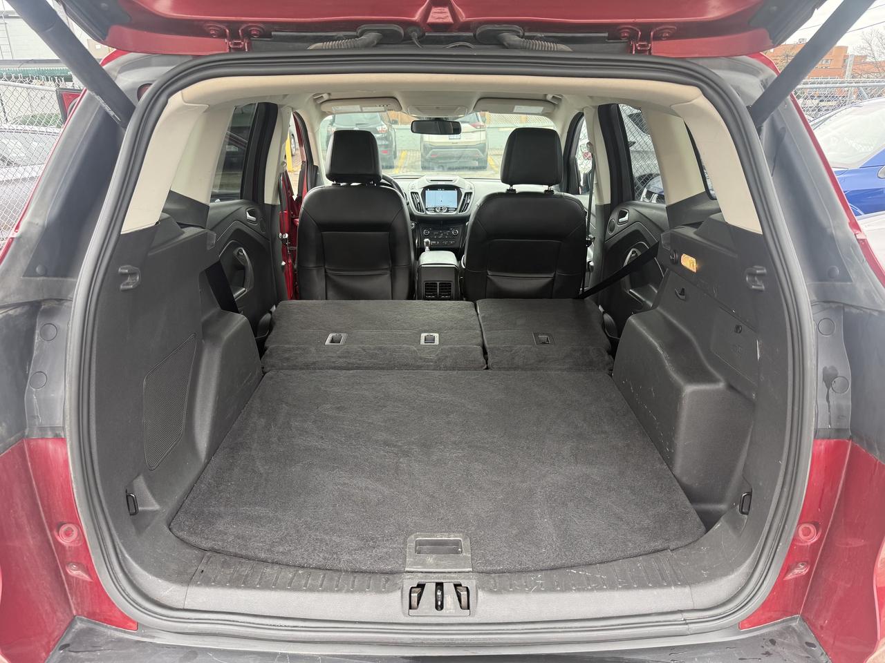 2017 Ford Escape *** 3 YEAR WARRANTY INCLUDED *** Photo