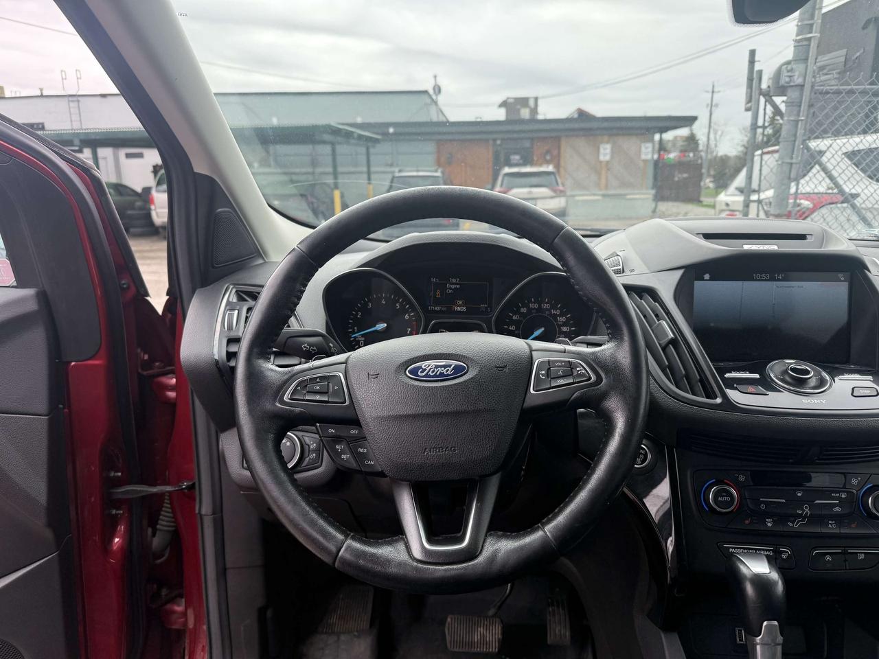 2017 Ford Escape *** 3 YEAR WARRANTY INCLUDED *** Photo