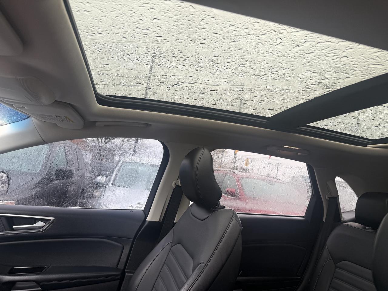 2018 Ford Edge *** 3 YEAR WARRANTY INCLUDED *** Photo