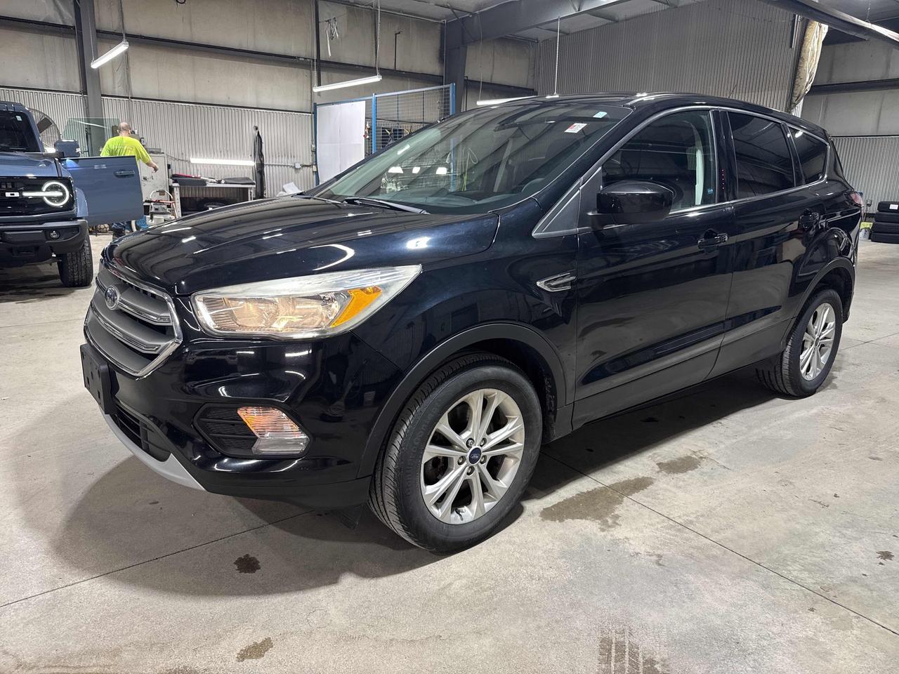 2017 Ford Escape *** 3 YEAR WARRANTY INCLUDED *** Photo0