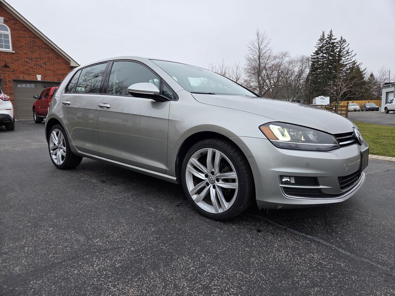 2017 Volkswagen Golf 5dr HB Auto 1.8 TSI Highline,Only 90k,Drives Great Photo