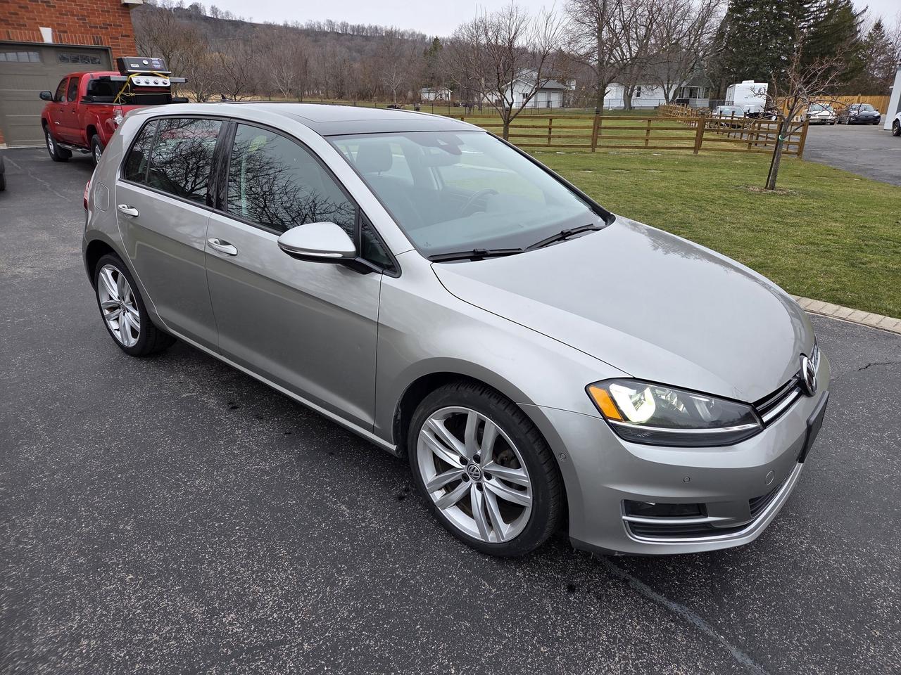 2017 Volkswagen Golf 5dr HB Auto 1.8 TSI Highline,Only 90k,Drives Great Photo