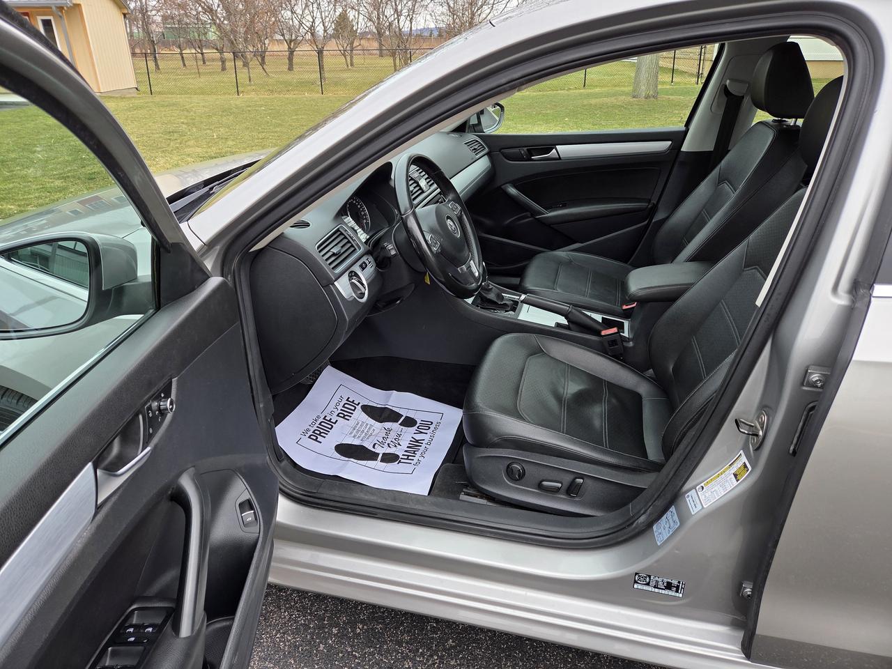 2012 Volkswagen Passat 2.0 TDI Auto Comfortline, Drives Great, Must See! Photo