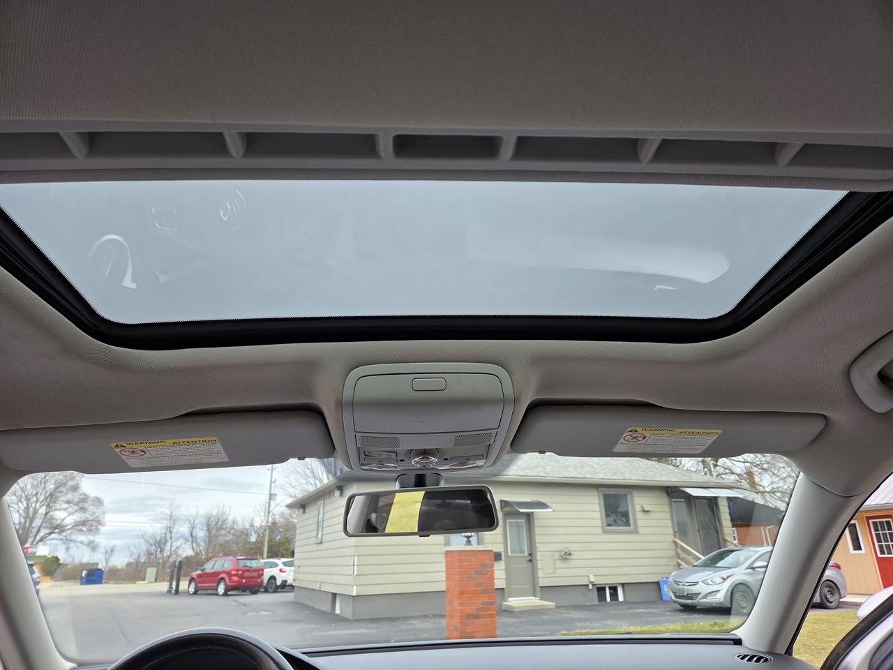 2012 Volkswagen Passat 2.0 TDI Auto Comfortline, Drives Great, Must See! Photo