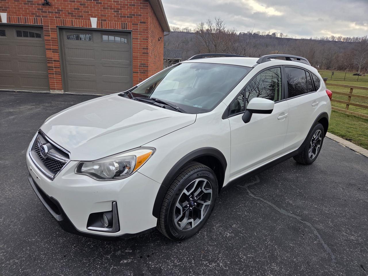 2016 Subaru Crosstrek AWD, 2.0i w/Touring Pkg,Only 105K,Drives Great Photo2
