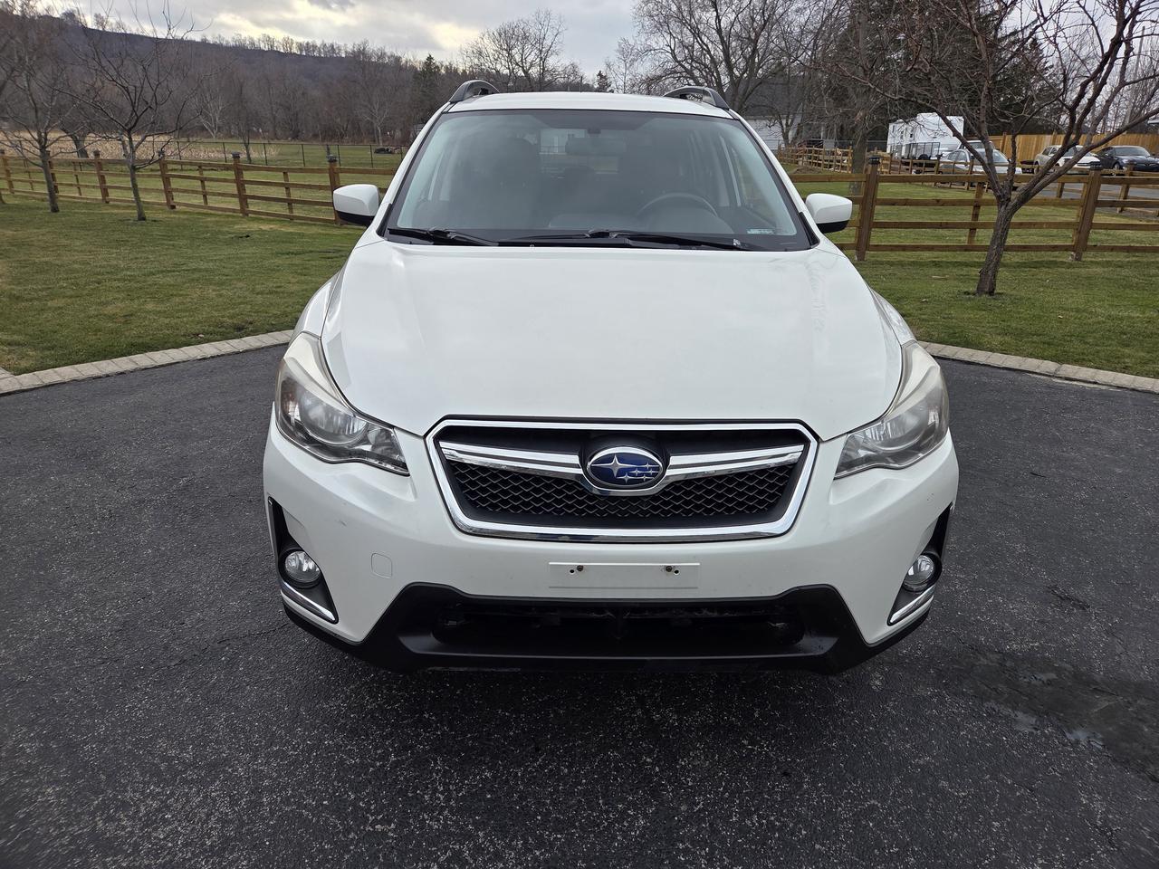 2016 Subaru Crosstrek AWD, 2.0i w/Touring Pkg,Only 105K,Drives Great Photo3