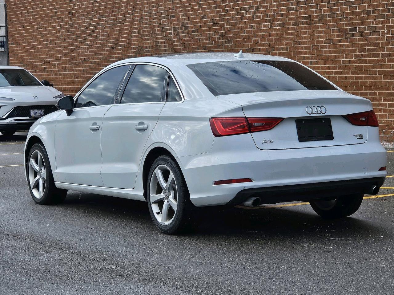 2015 Audi S3 quattro 2.0T Komfort Photo