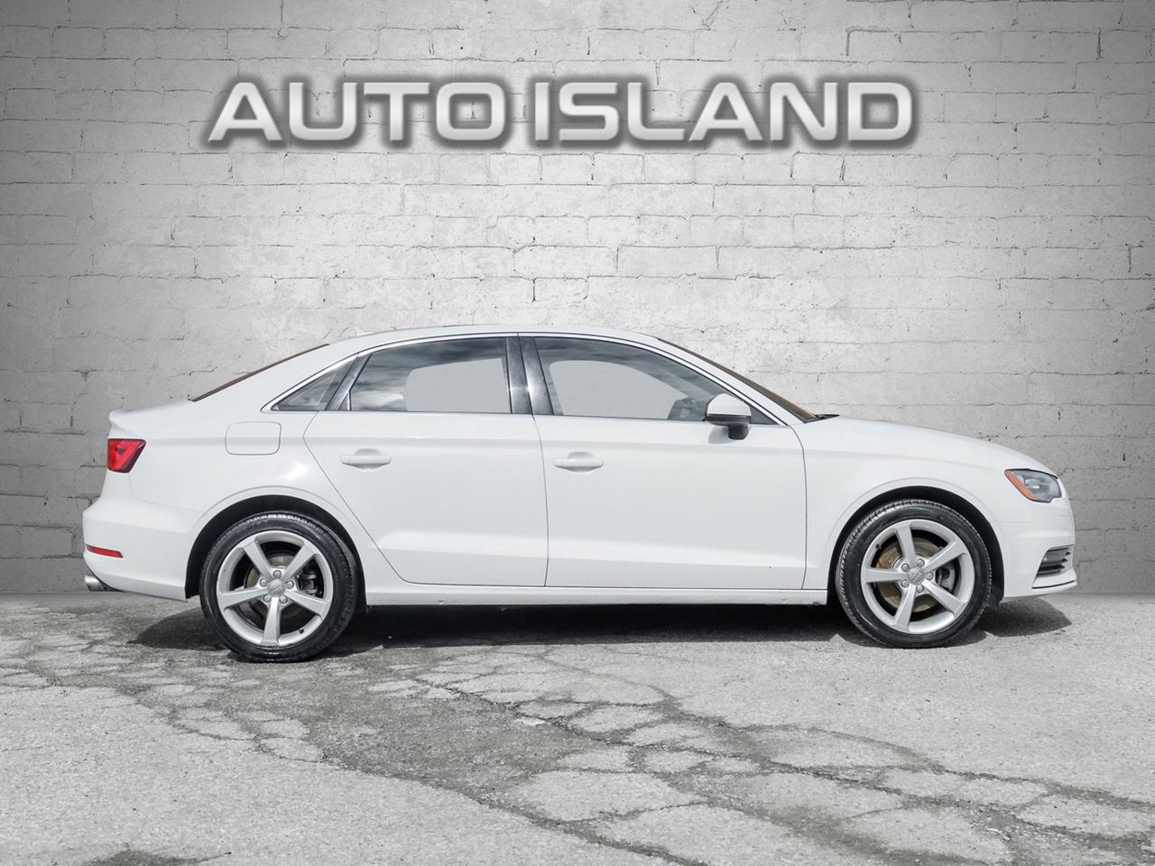 2015 Audi A3 Quattro 2.0T Komfort Photo2