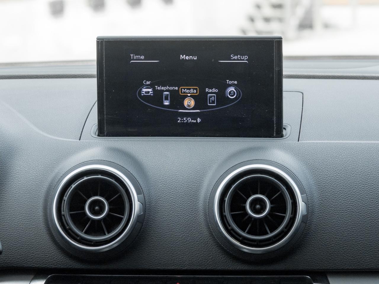 2015 Audi A3 Quattro 2.0T Komfort Photo