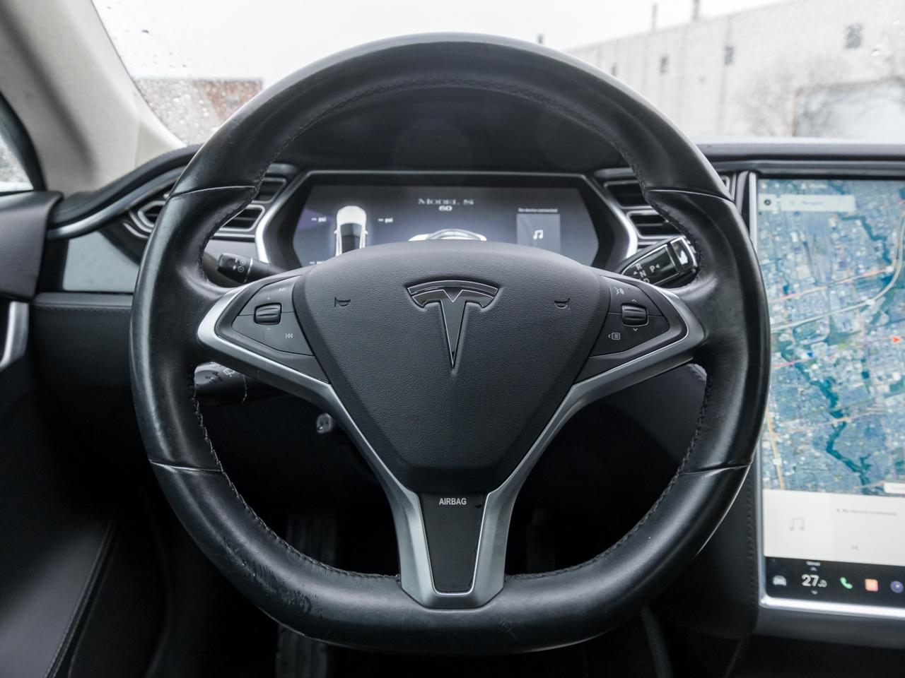 2014 Tesla Model S Performance Photo