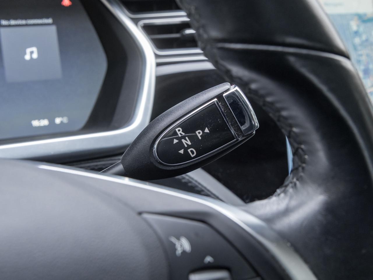 2014 Tesla Model S Performance Photo