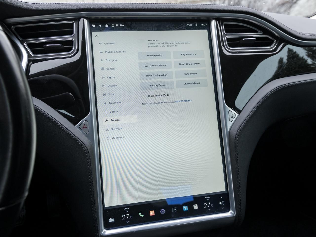 2014 Tesla Model S Performance Photo