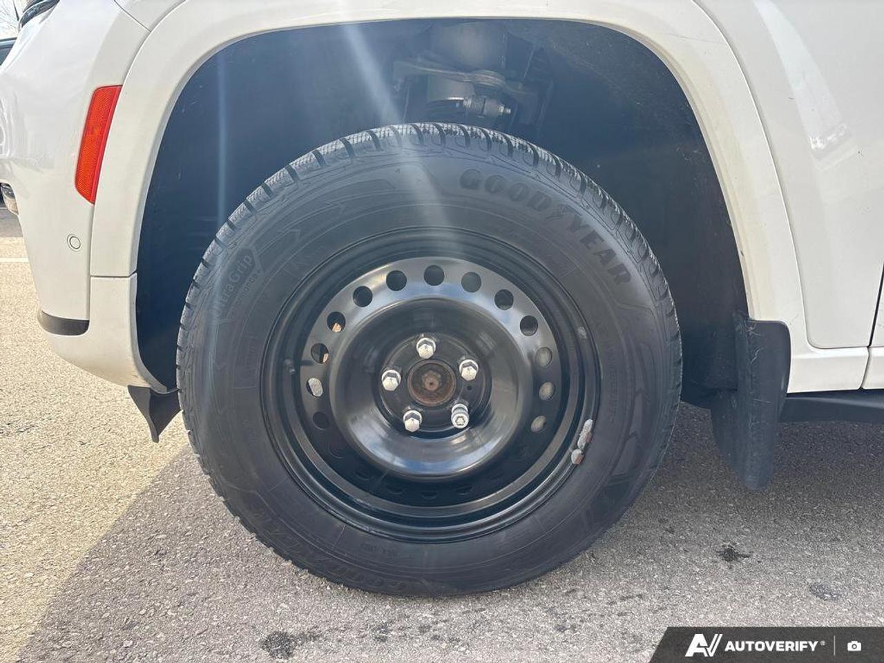 2023 Jeep Grand Cherokee L Summit Reserve Photo