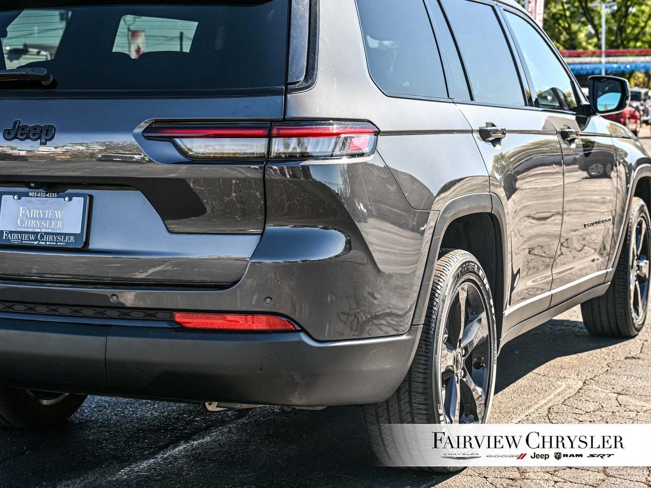 2023 Jeep Grand Cherokee L Laredo SUNROOF   PWR TAILGATE   CARPLAY   HEATED S Photo