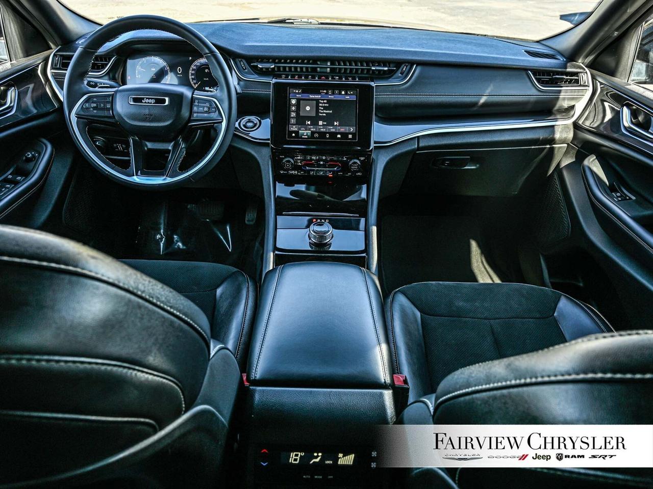 2023 Jeep Grand Cherokee L Laredo SUNROOF   PWR TAILGATE   CARPLAY   HEATED S Photo