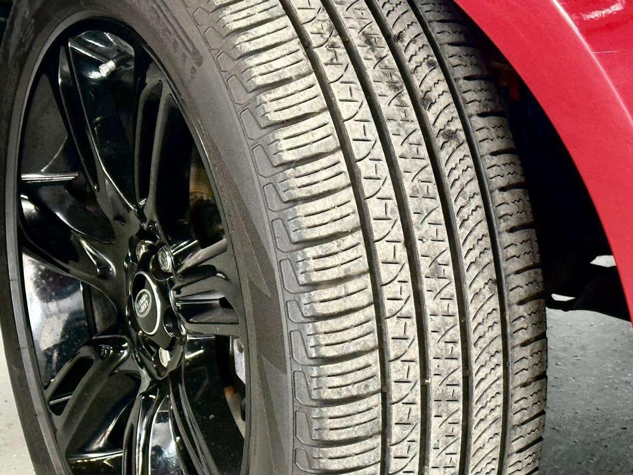 2022 Land Rover Range Rover Velar No Accidents l P250 S l Range Rover Warranty l 4WD Photo4