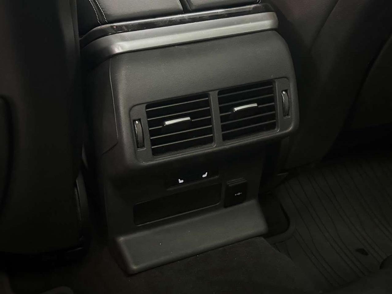 2022 Land Rover Range Rover Velar No Accidents l P250 S l Range Rover Warranty l 4WD Photo