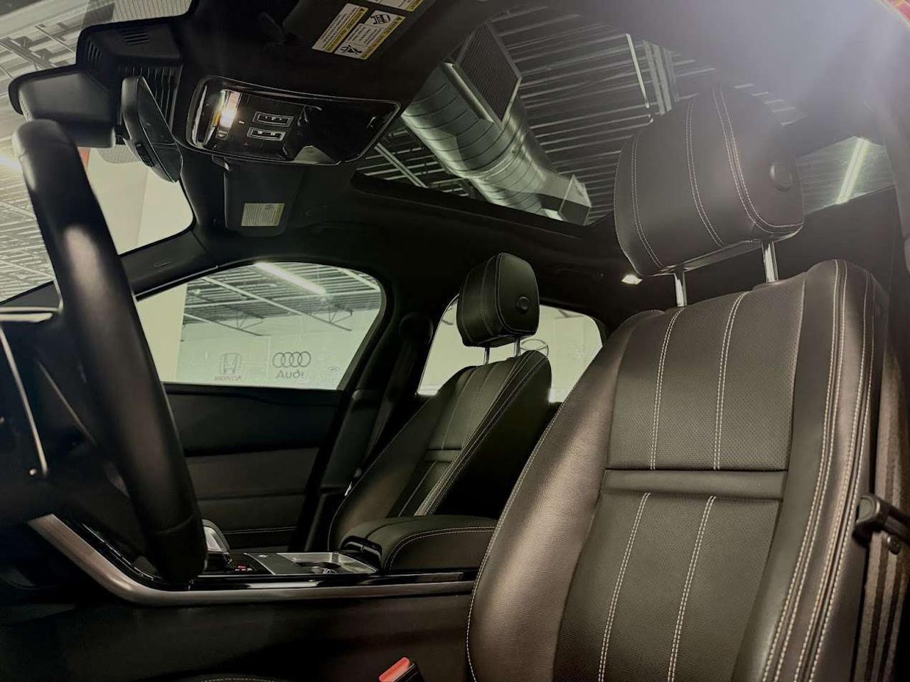 2022 Land Rover Range Rover Velar No Accidents l P250 S l Range Rover Warranty l 4WD Photo