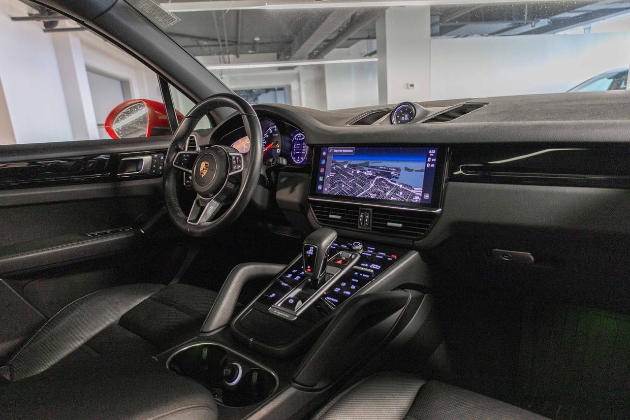 2022 Porsche Cayenne Premium Pkg + RS design Rims Safety Certified Photo
