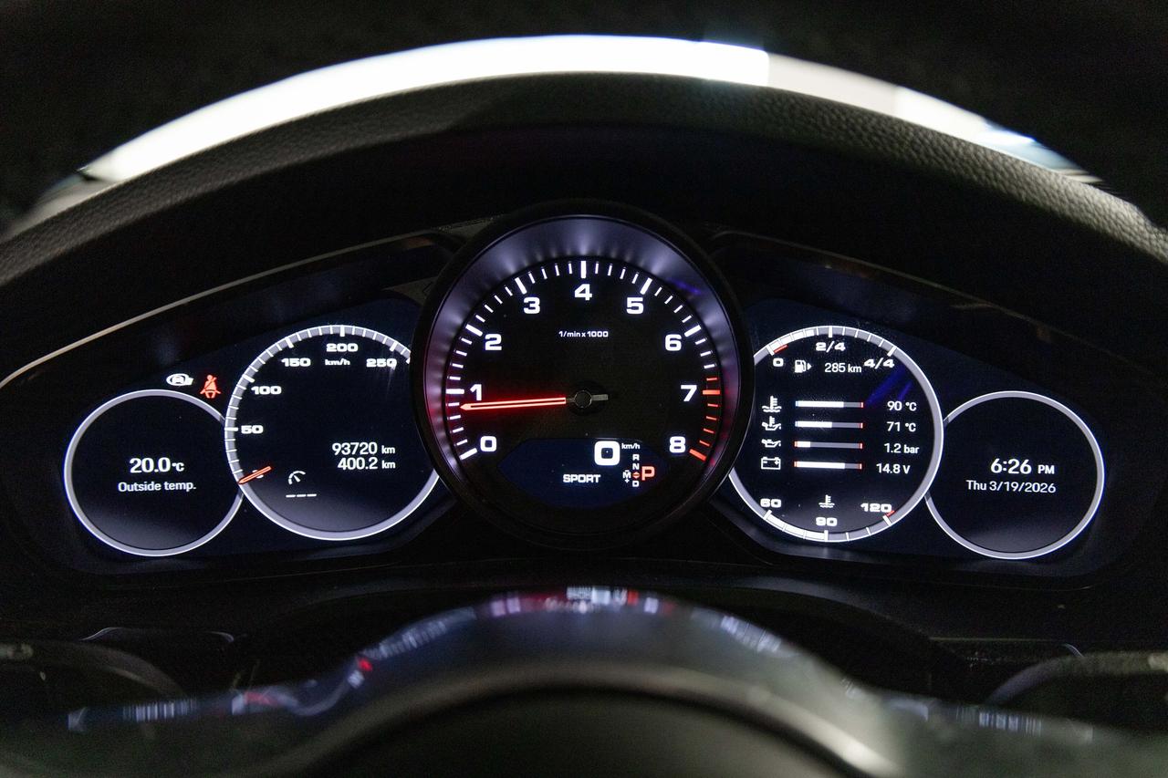 2022 Porsche Cayenne Premium Pkg + RS design Rims Safety Certified Photo