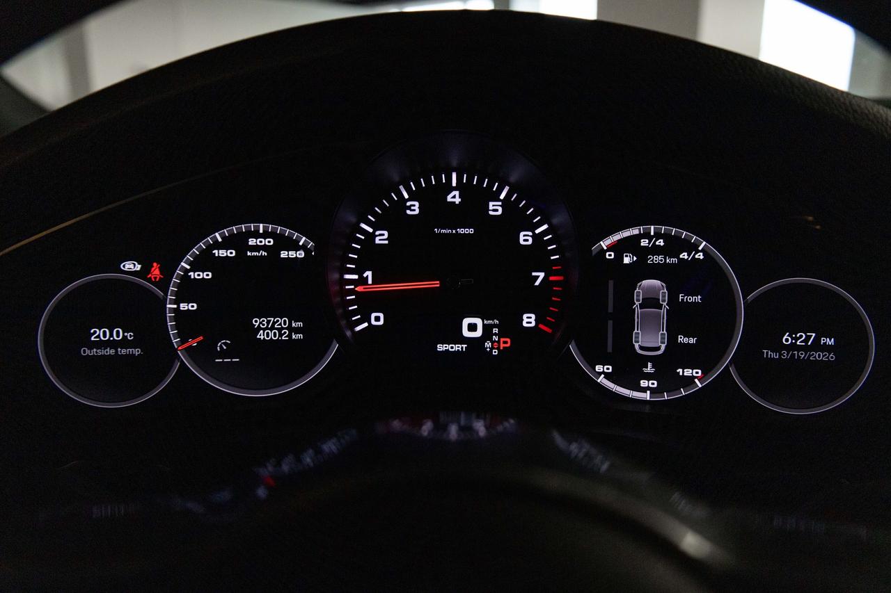 2022 Porsche Cayenne Premium Pkg + RS design Rims Safety Certified Photo