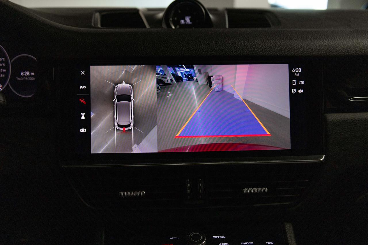 2022 Porsche Cayenne Premium Pkg + RS design Rims Safety Certified Photo