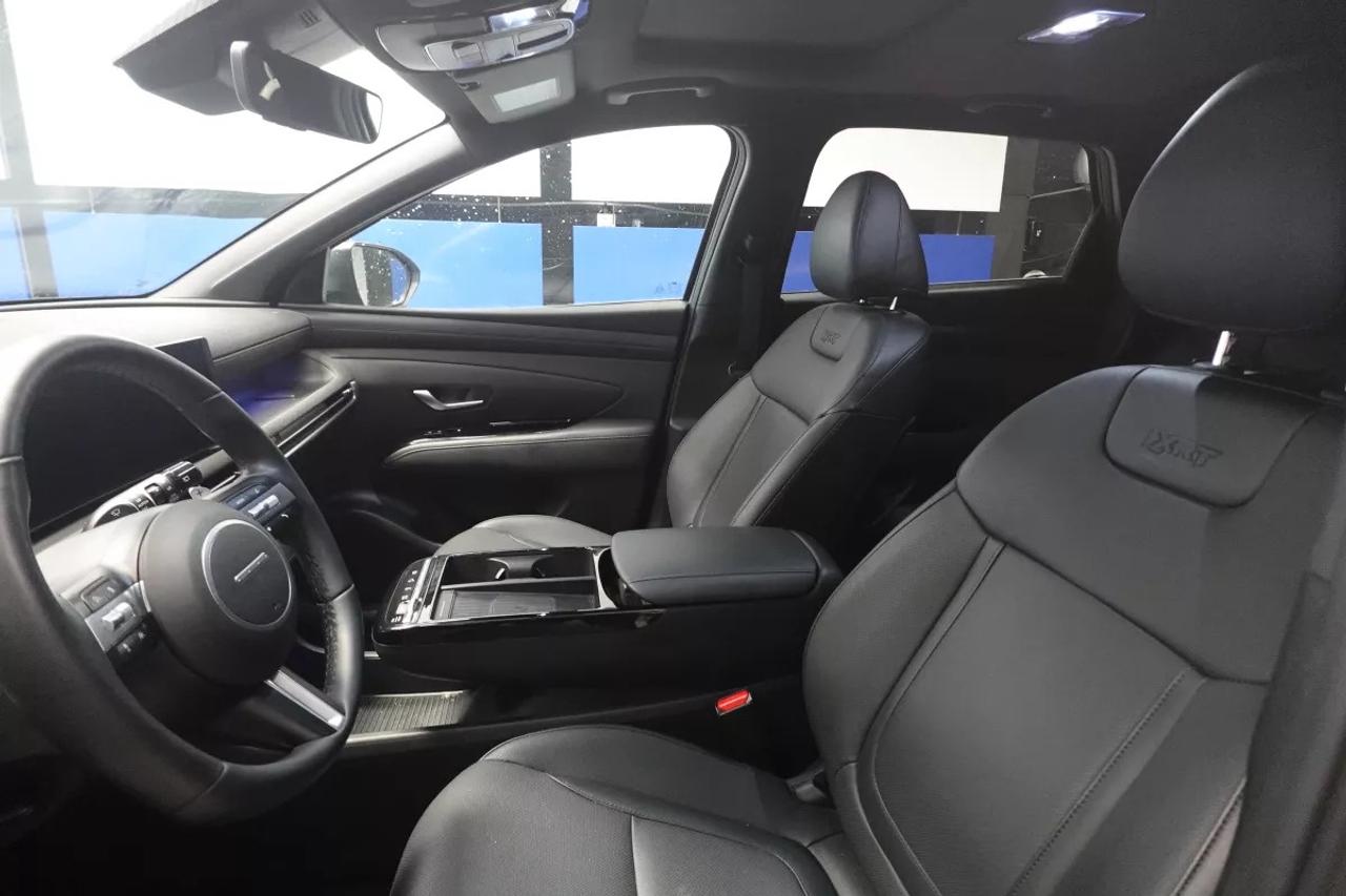 2025 Hyundai Tucson XRT PRO   HEATED SEATS   HEATED WHEEL   LEATHER Photo