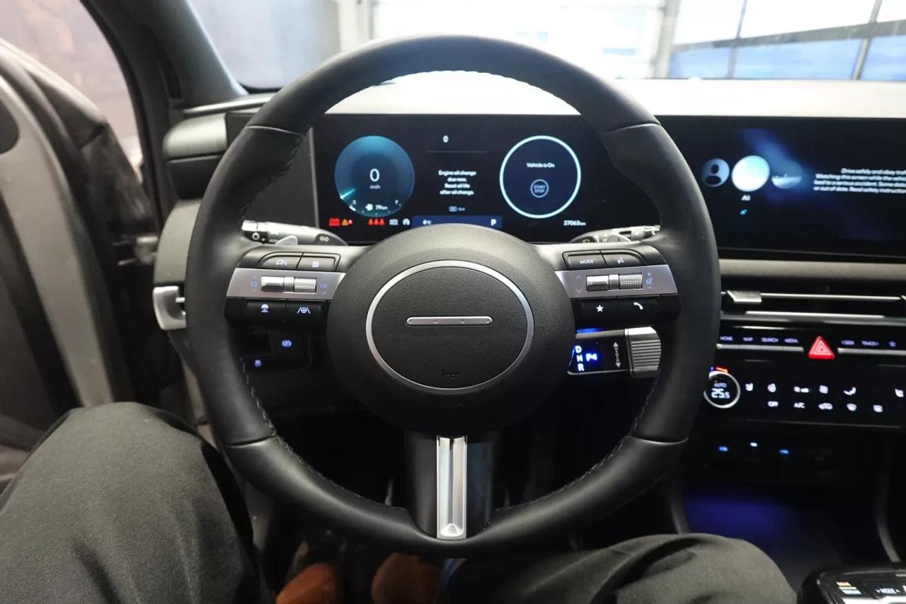 2025 Hyundai Tucson XRT PRO   HEATED SEATS   HEATED WHEEL   LEATHER Photo