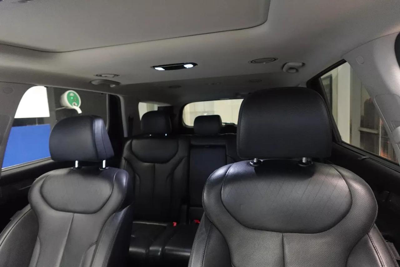 2025 Hyundai PALISADE URBAN   HEATED SEATS   HEATED WHEEL   LEATHER SEAT Photo