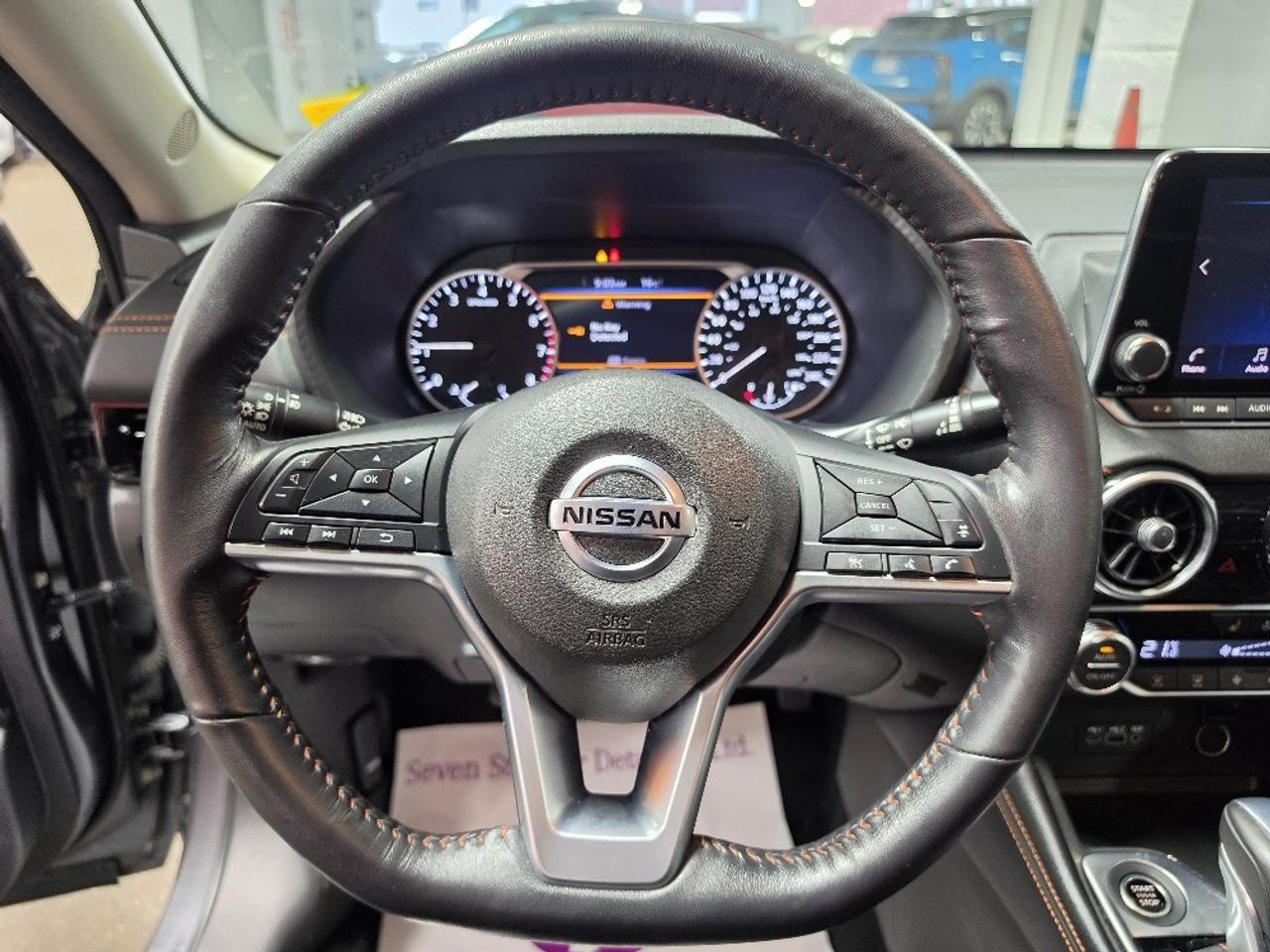 2021 Nissan Sentra SR CVT Photo