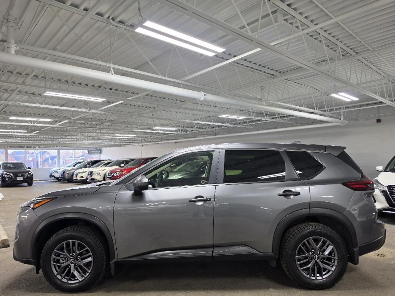 2024 Nissan Rogue S AWD, APPLE CARPLAY, BLIND SPOT, BLUETOOTH, ALLOY Photo