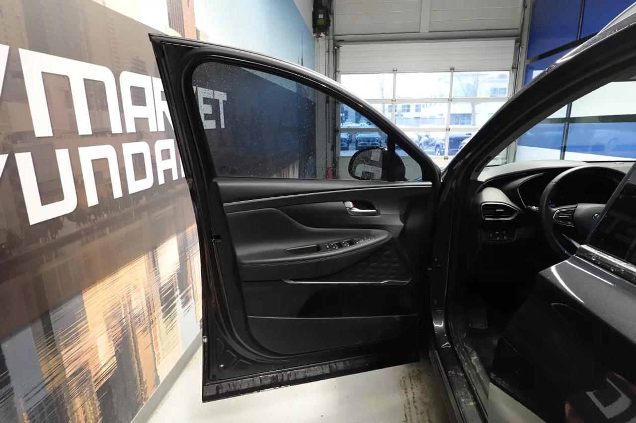 2020 Hyundai Santa Fe PREFERRED TREND   LEATHER SEATS   HEATED SEATS   H Photo