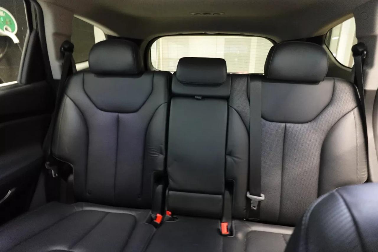 2020 Hyundai Santa Fe PREFERRED TREND   LEATHER SEATS   HEATED SEATS   H Photo
