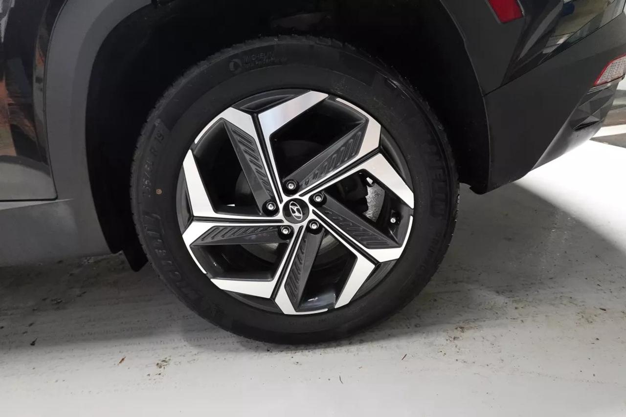 2024 Hyundai Tucson Hybrid LUXURY HYBRID   HEATED SEATS   HEATED WHEEL   APPL Photo