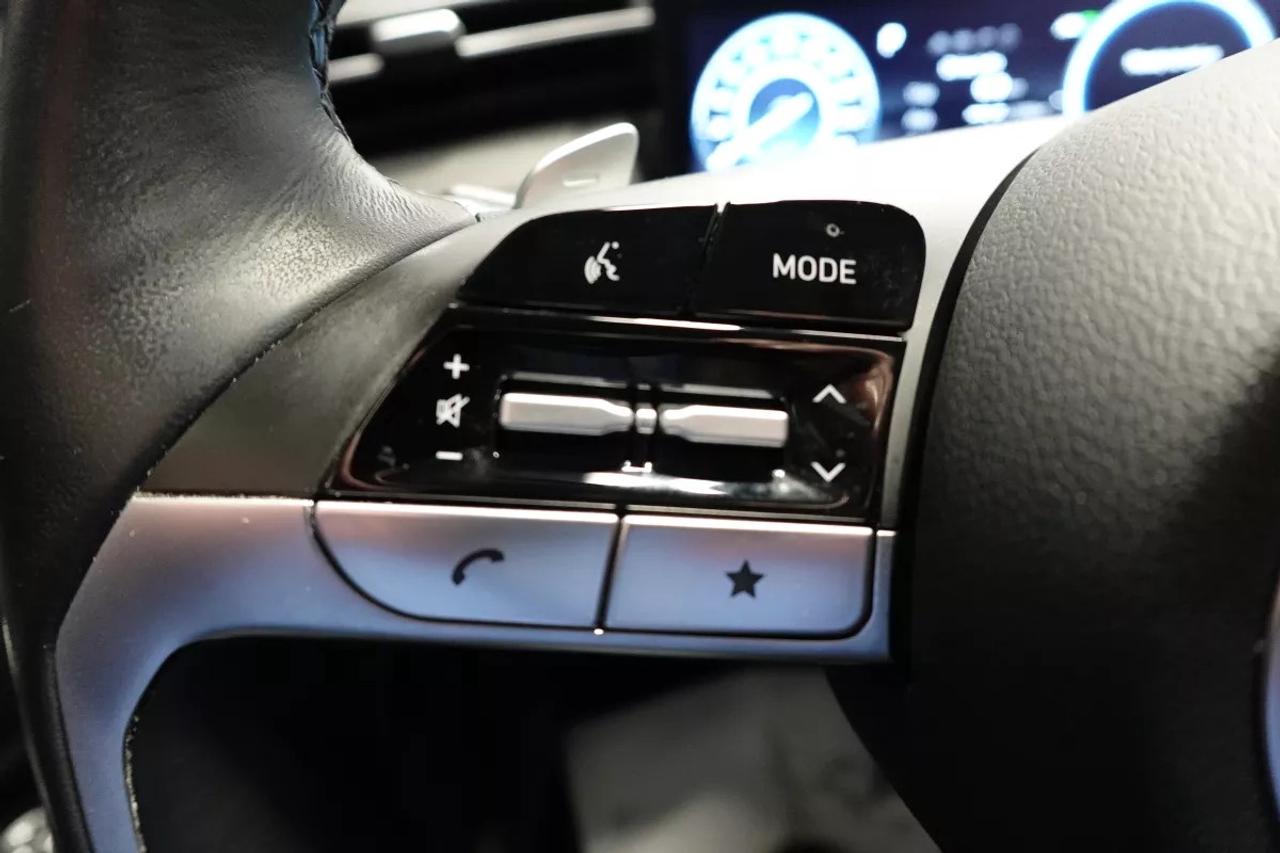 2024 Hyundai Tucson Hybrid LUXURY HYBRID   HEATED SEATS   HEATED WHEEL   APPL Photo