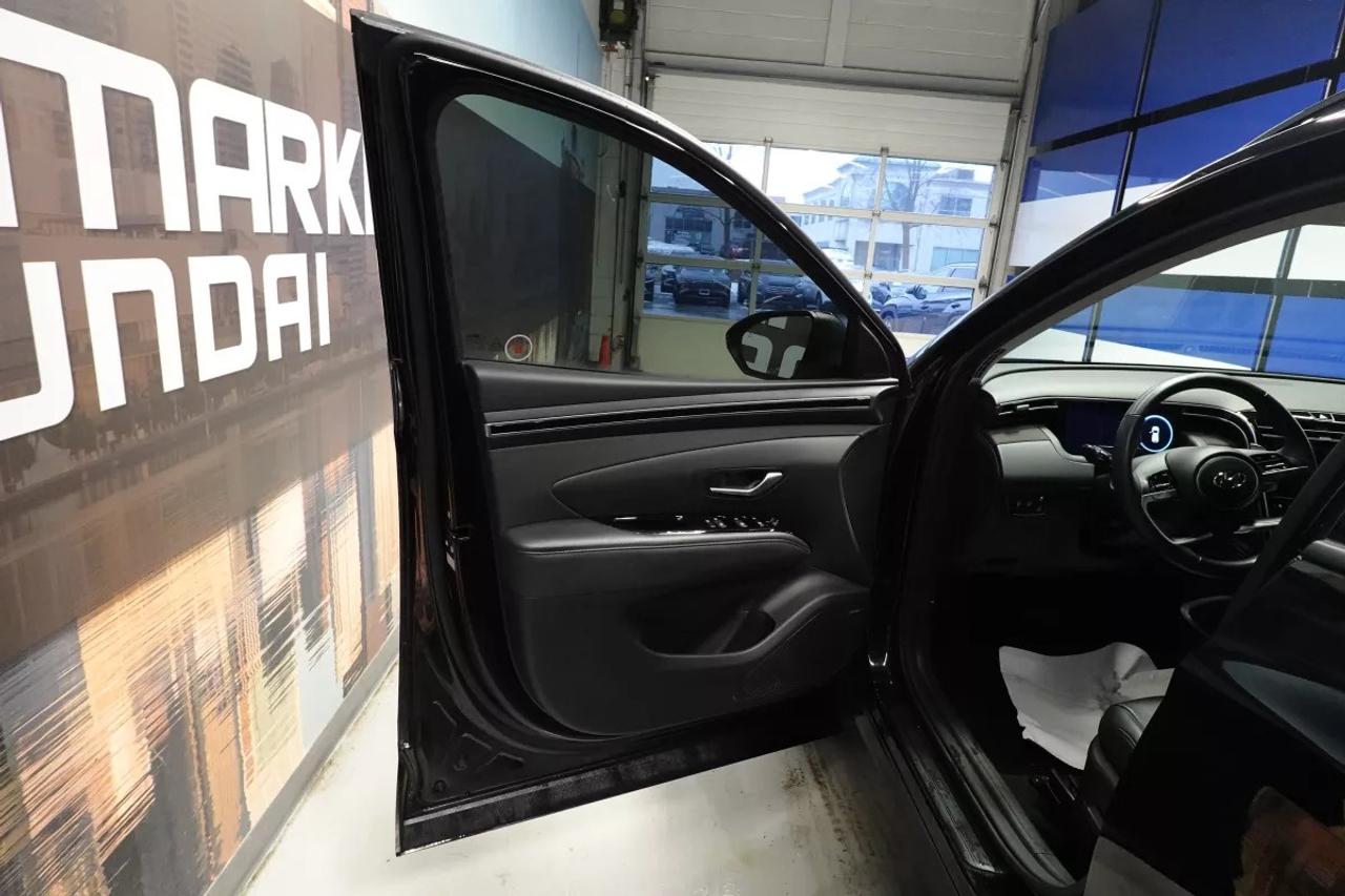 2024 Hyundai Tucson Hybrid LUXURY HYBRID   HEATED SEATS   HEATED WHEEL   APPL Photo
