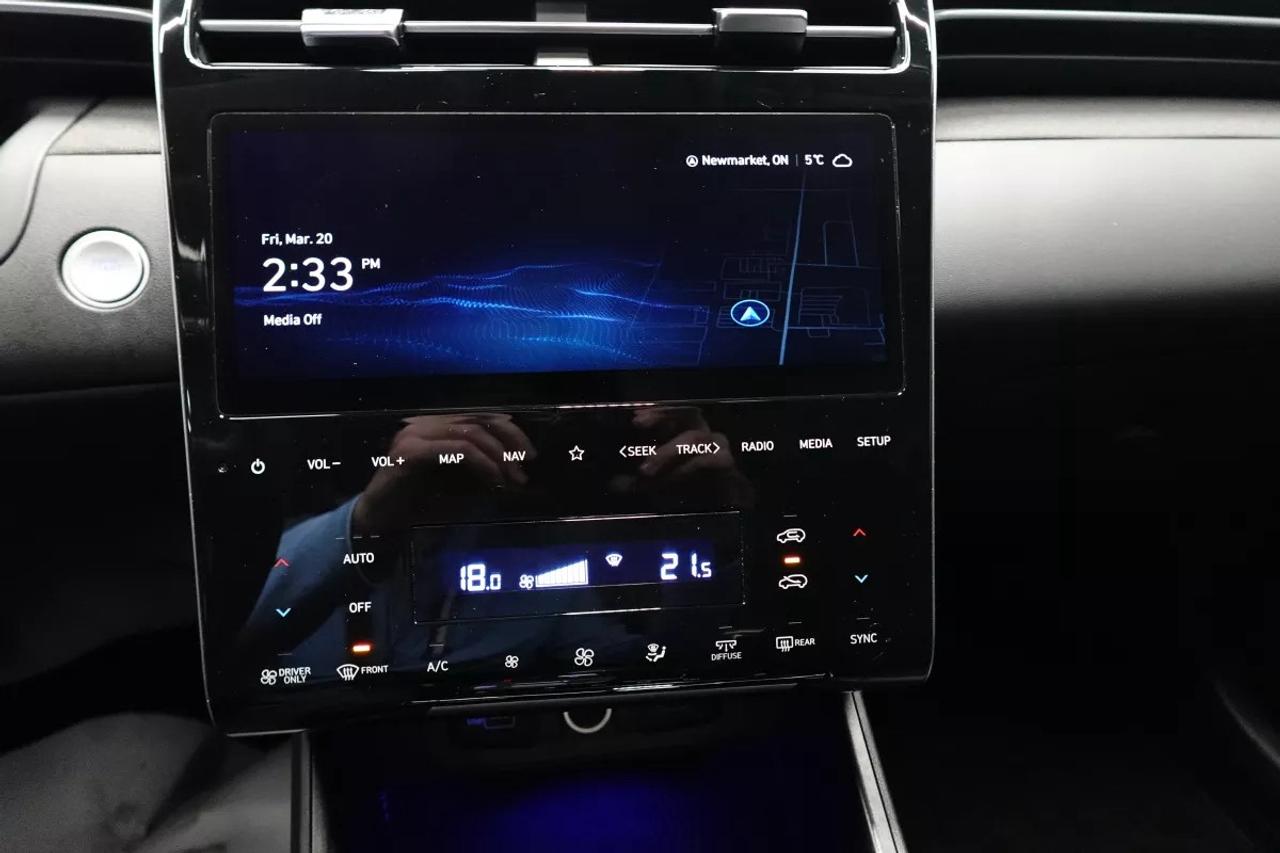 2024 Hyundai Tucson Hybrid LUXURY HYBRID   HEATED SEATS   HEATED WHEEL   APPL Photo