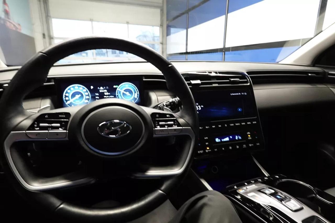 2024 Hyundai Tucson Hybrid LUXURY HYBRID   HEATED SEATS   HEATED WHEEL   APPL Photo