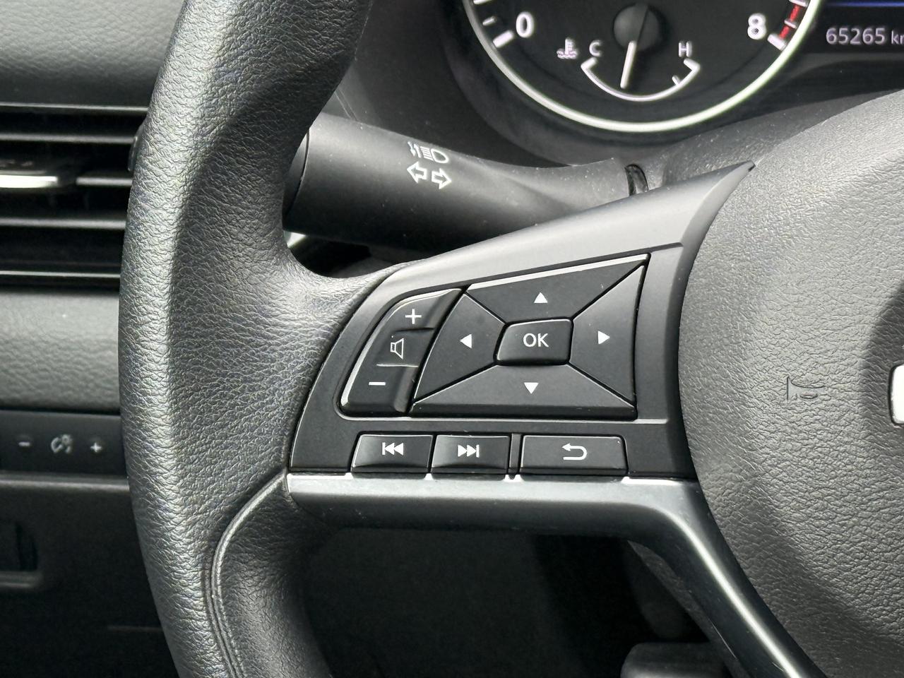 2023 Nissan Sentra NO ACCIDENTS l SV l Nissan Warranty l FWD Photo