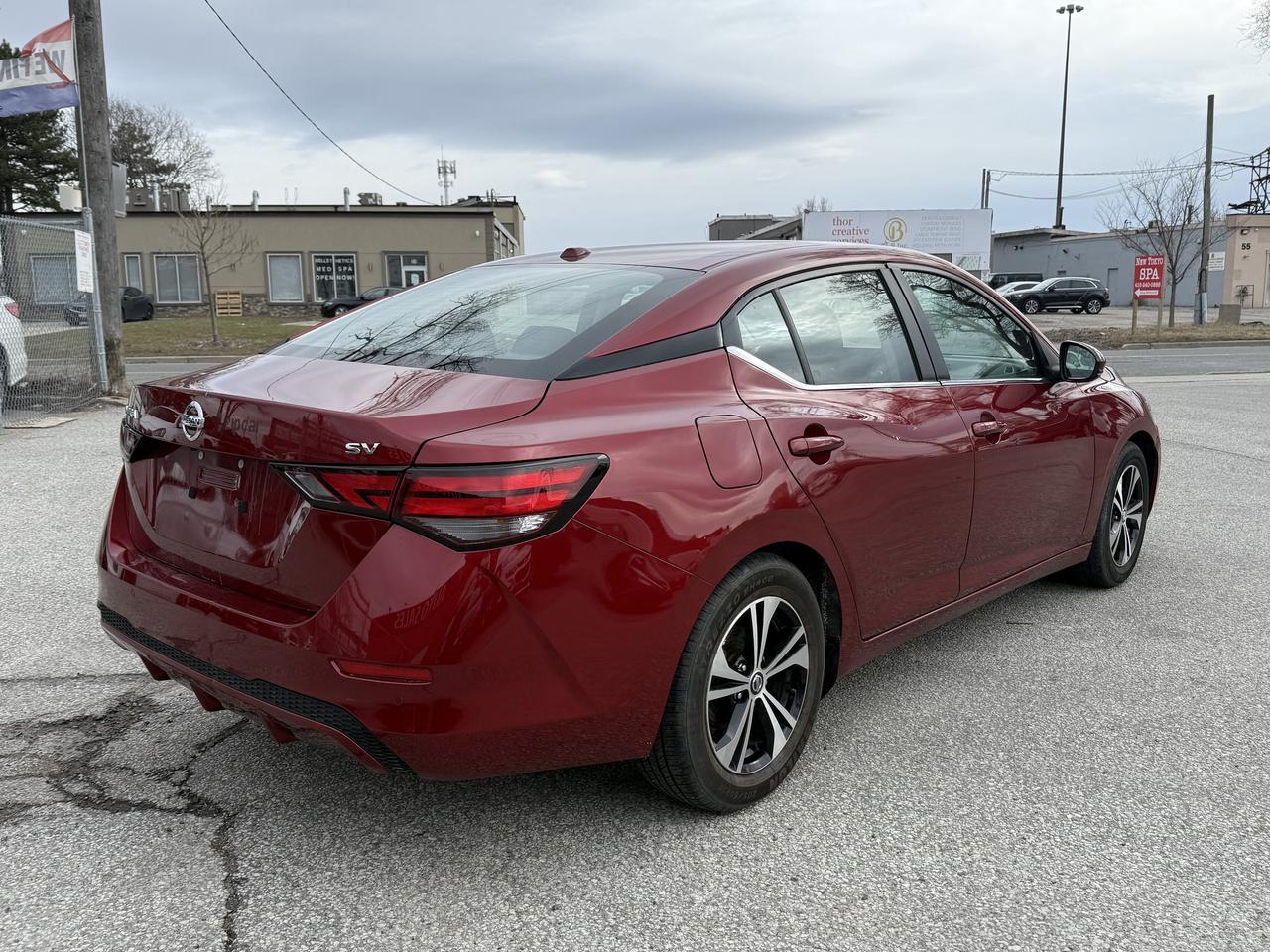 2023 Nissan Sentra NO ACCIDENTS l SV l Nissan Warranty l FWD Photo