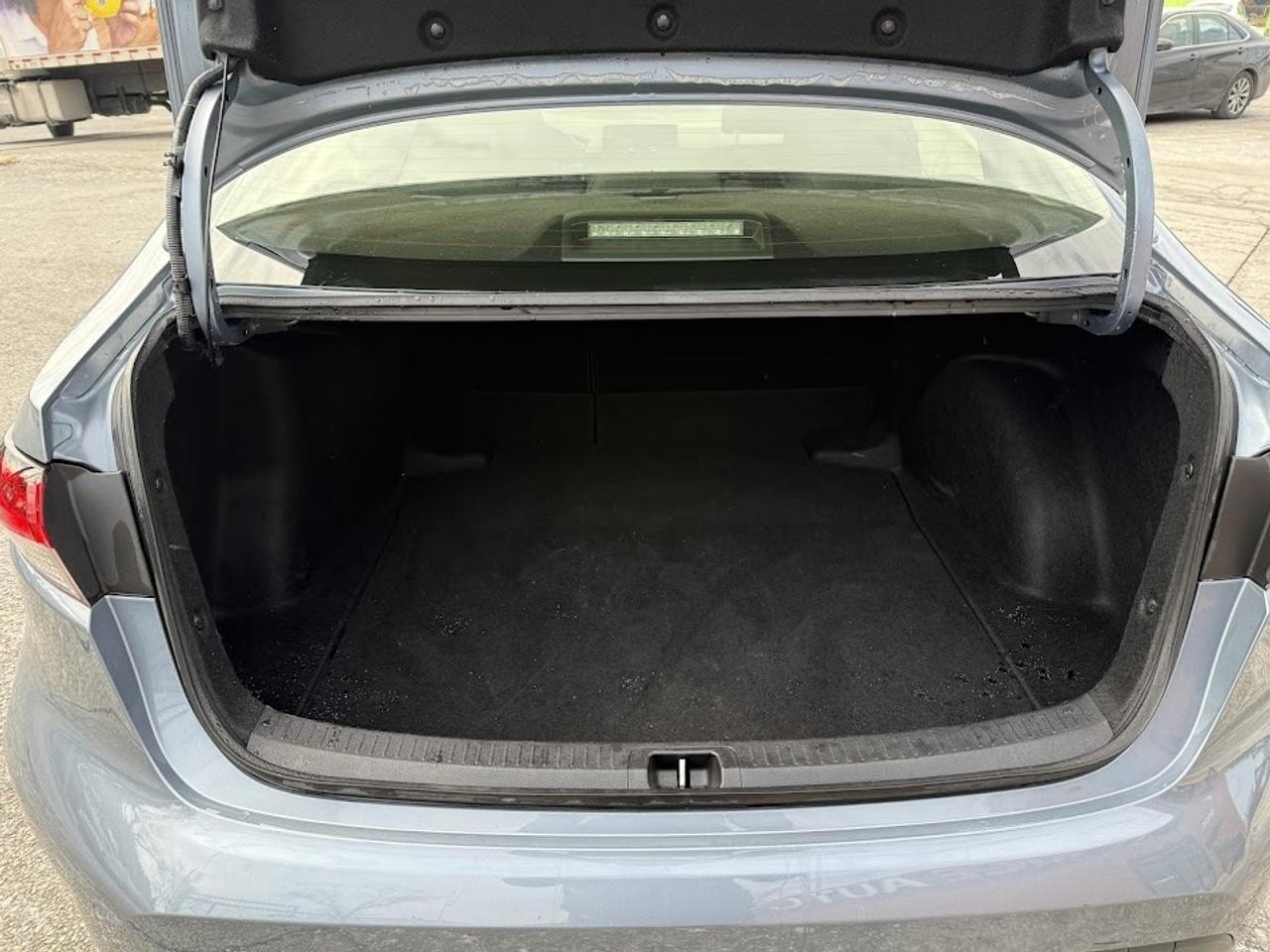 2024 Toyota Corolla No Accident l Hybrid l LE l Toyota Warranty Photo