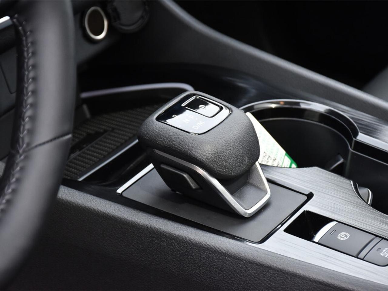 2025 Nissan Rogue SL    Leather   Roof   Navi   360 Camera   Remote Photo